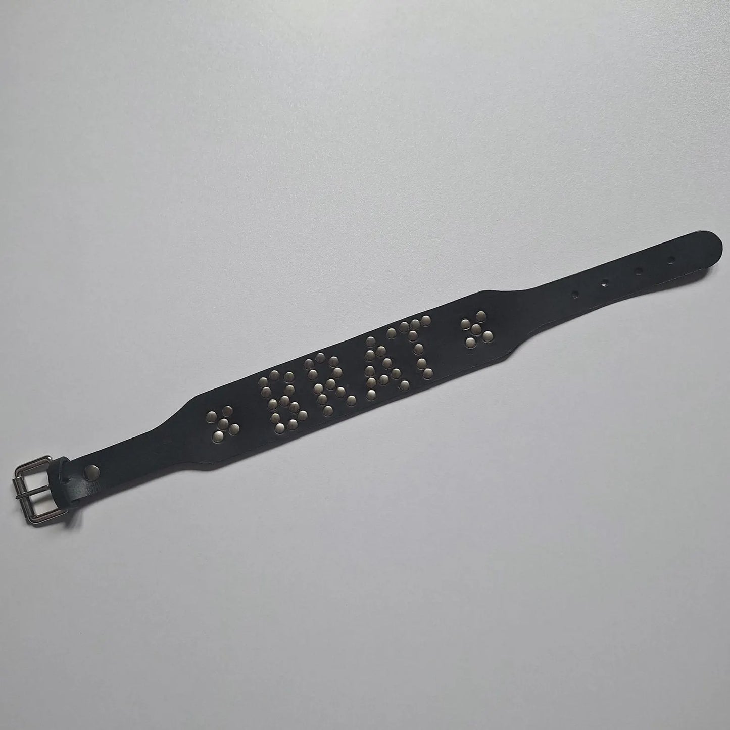 Leather studded brat collar